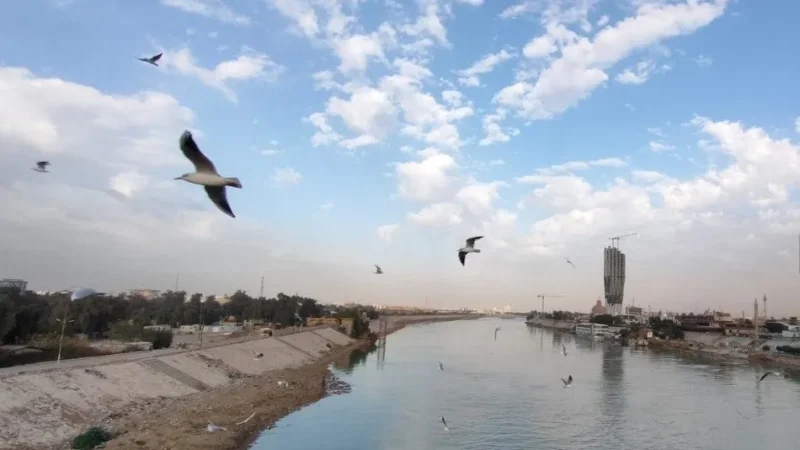 العراق يستعد لأجواء أكثر اعتدالاً مع تراجع درجات الحرارة