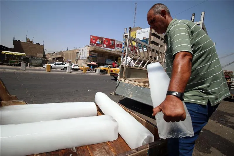 الحرارة الأربعينية تسيطر على الأجواء.. الأنواء الجوية: صيف العراق مستمر بلهيب الشمس الساطعة