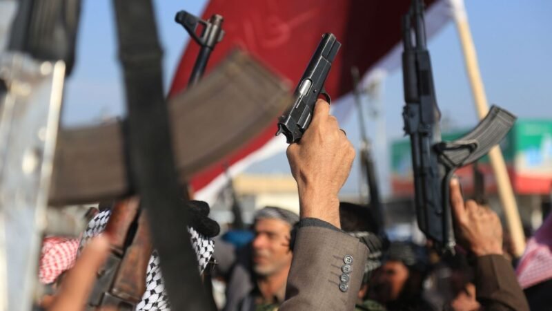 استشهاد ضابط وإصابة 12 عنصرًا أمنياً خلال نزاع عشائري مسلح شرقي بغداد