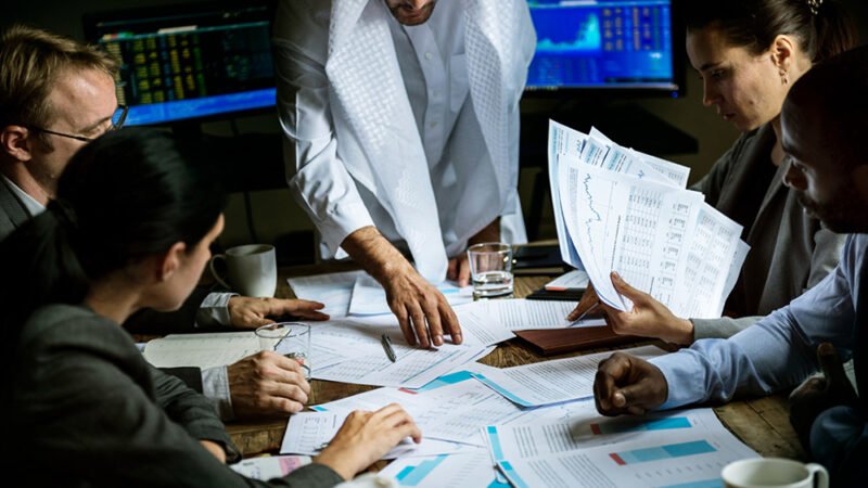 السعودية تتفاوض مع بنوك دولية للحصول على قرض بقيمة 10 مليارات دولار