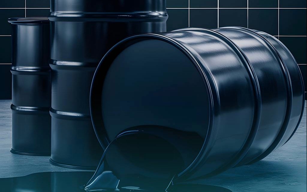 النفط يتجه لتسجيل ثالث خسارة شهرية وسط ترقب اجتماع أوبك+