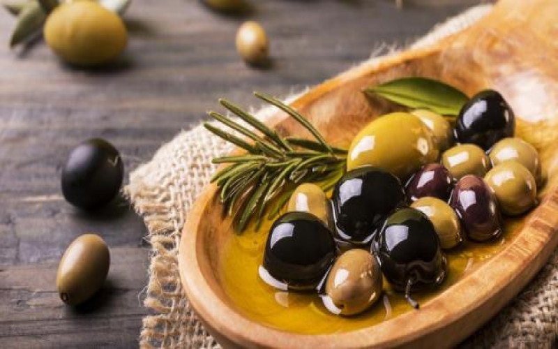 تركيا: العراق يحتل المرتبة الثانية باستيراد زيتون المائدة خلال شهر تشرين الأول