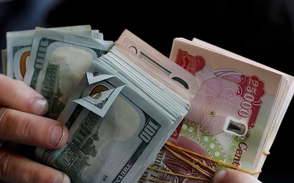الدينار العراقي يحافظ على استقراره أمام الدولار مع بداية التعاملات الأسبوعية