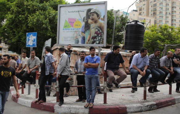 تقرير: البطالة في مصر ترتفع إلى 6.4% خلال الربع الثالث