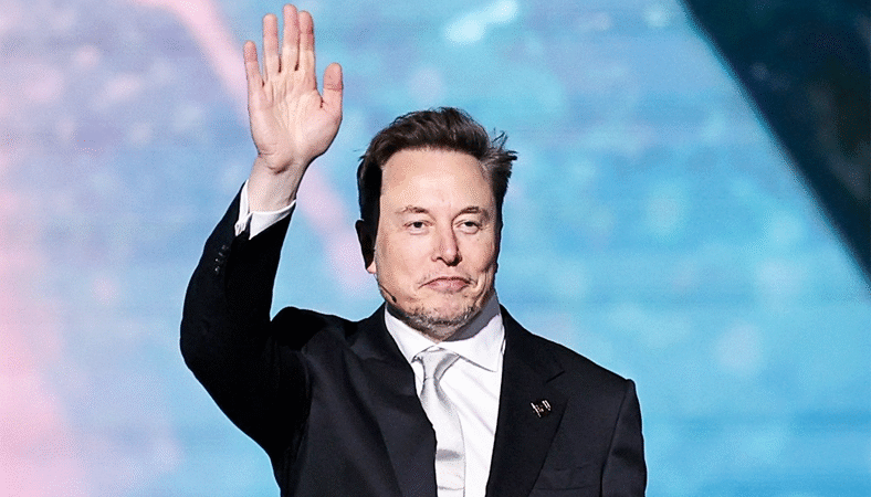 مؤسس تسلا يتوقع نظاماً اقتصادياً جديداً يعتمد على الذكاء الاصطناعي الكلي