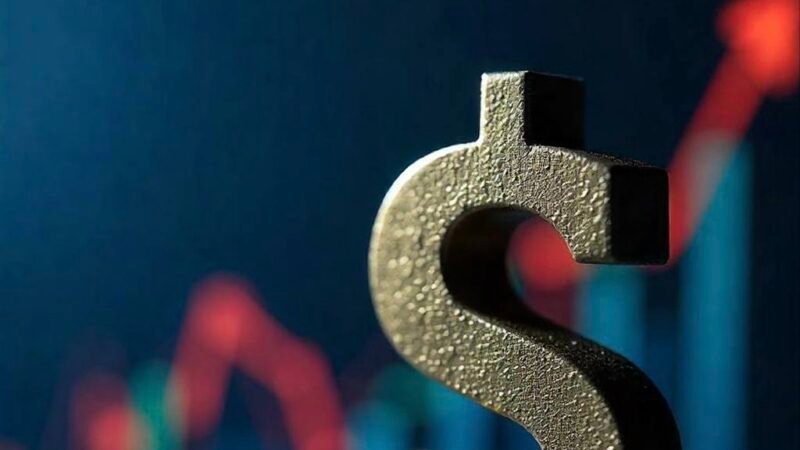 ارتفاع أسعار صرف الدولار الأميركي مقابل الدينار العراقي مع إغلاق البورصة في بغداد