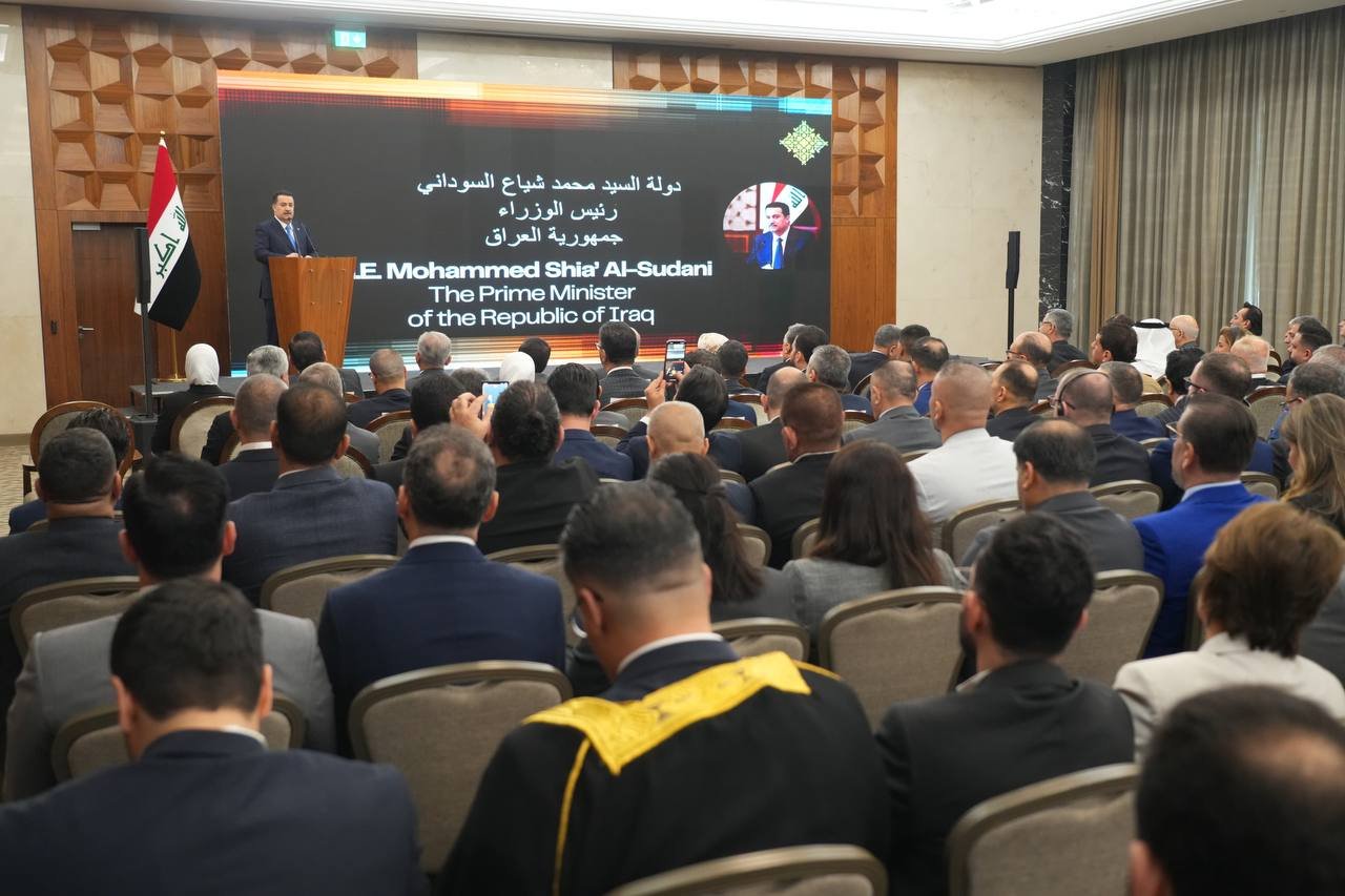 رئيس الوزراء: نعمل مع المصارف والشركاء الدوليين لتطوير أدوات تمويل تدعم المشاريع الإنتاجية