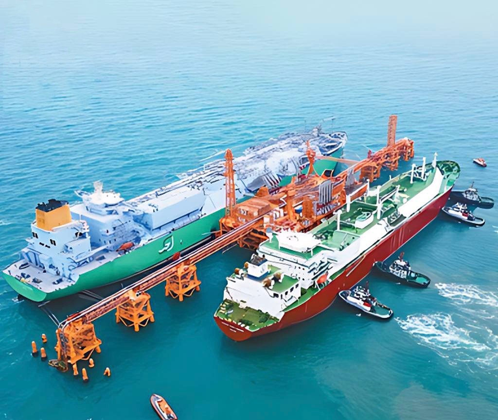 وزارة الكهرباء: منصة استيراد الغاز العائمة تدخل الخدمة قبل حزيران بطاقة 500 مليون قدم مكعب.