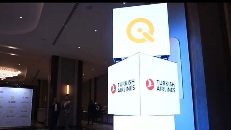 كي كارد توقّع شراكة استراتيجية مع الخطوط الجوية التركية في تعاون يُعد الأول من نوعه.