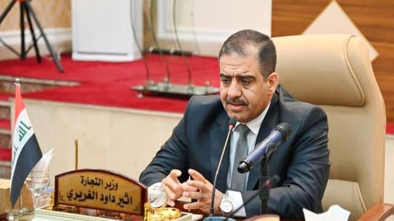 وزير التجارة: لا زيادة في الأسعار والبضائع متوفرة والاستيراد مستمر.